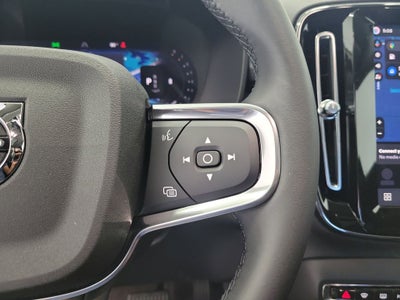 2026 Volvo XC40 B5 Core