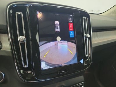2026 Volvo XC40 B5 Core