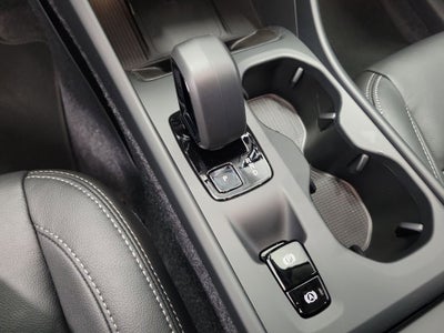 2026 Volvo XC40 B5 Core