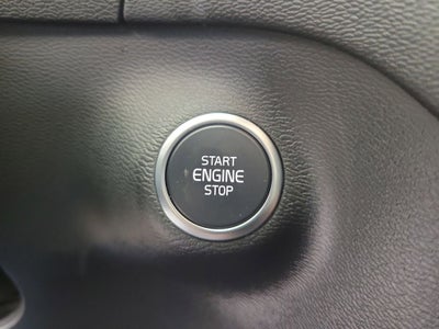 2025 Volvo XC40 B5 Core