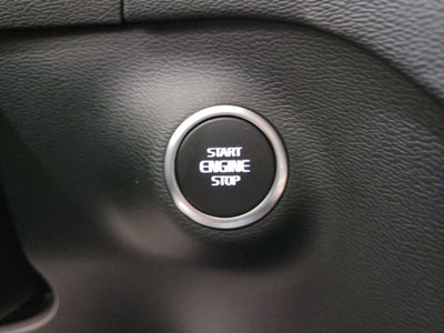 2025 Volvo XC40 B5 Core