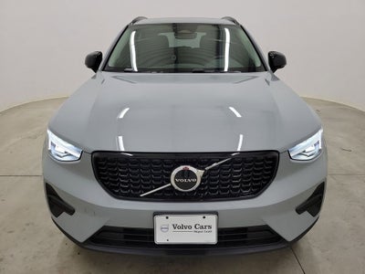 2026 Volvo XC40 B5 Core