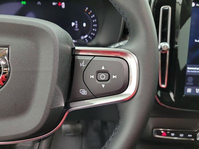 2026 Volvo XC40 B5 Core