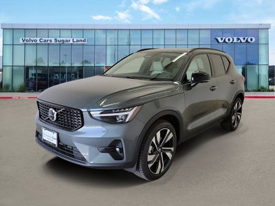 2026 Volvo XC40 B5 Ultra