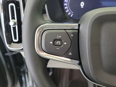 2026 Volvo XC40 B5 Ultra