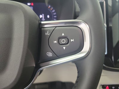 2026 Volvo XC40 B5 Ultra