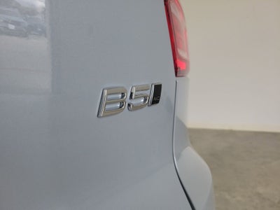 2026 Volvo XC40 B5 Ultra