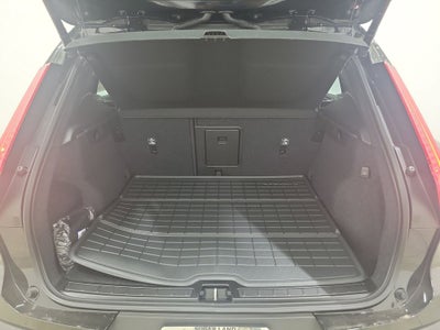 2026 Volvo XC40 B5 Ultra