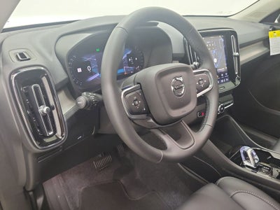 2026 Volvo XC40 B5 Ultra