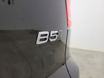 2026 Volvo XC40 B5 Ultra