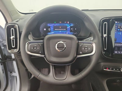 2026 Volvo XC40 B5 Ultra