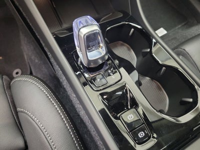 2026 Volvo XC40 B5 Ultra