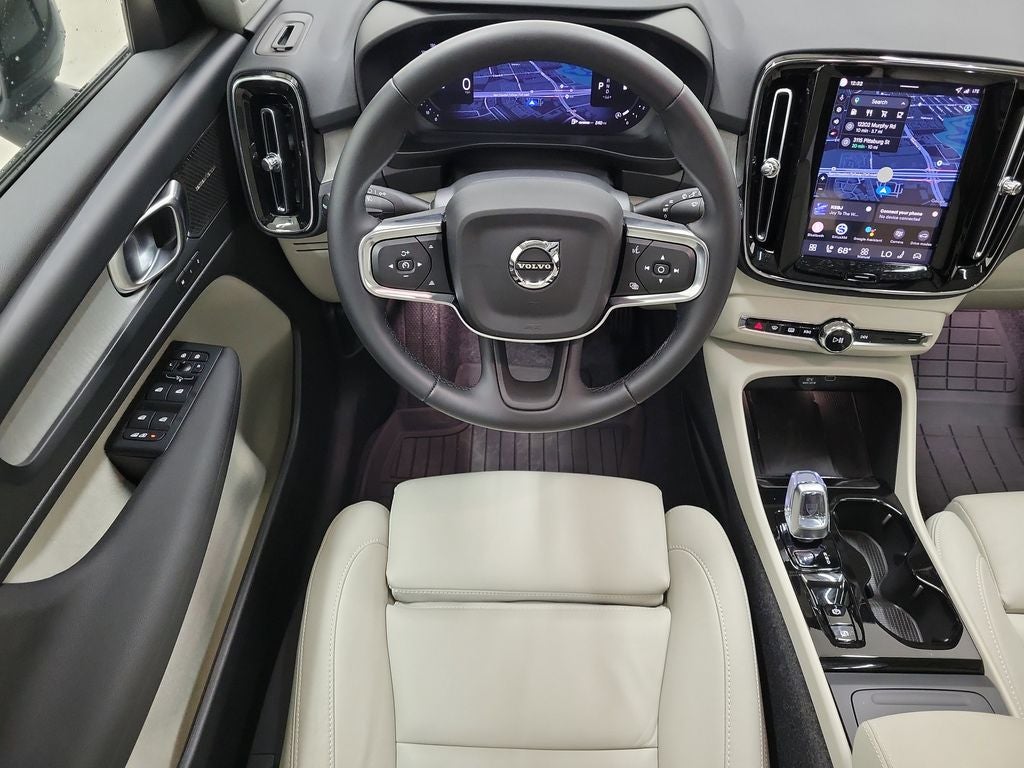 2026 Volvo XC40 B5 Ultra