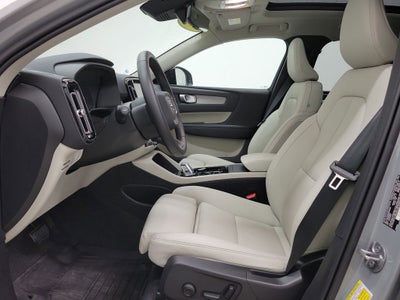 2026 Volvo XC40 B5 Ultra