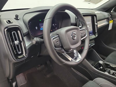 2026 Volvo XC40 B5 Ultra