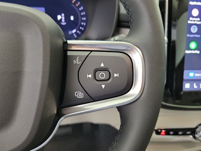 2026 Volvo XC40 B5 Ultra