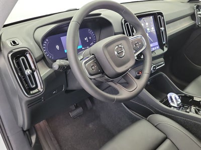 2026 Volvo XC40 B5 Ultra