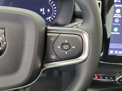 2026 Volvo XC40 B5 Ultra