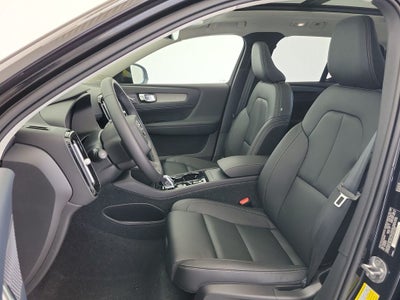 2026 Volvo XC40 B5 Ultra