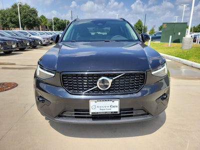 2026 Volvo XC40 B5 Ultra