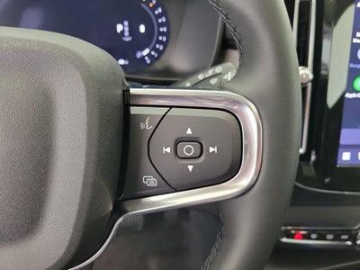 2026 Volvo XC40 B5 Ultra