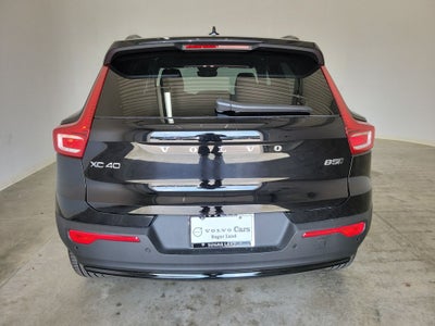 2026 Volvo XC40 B5 Ultra