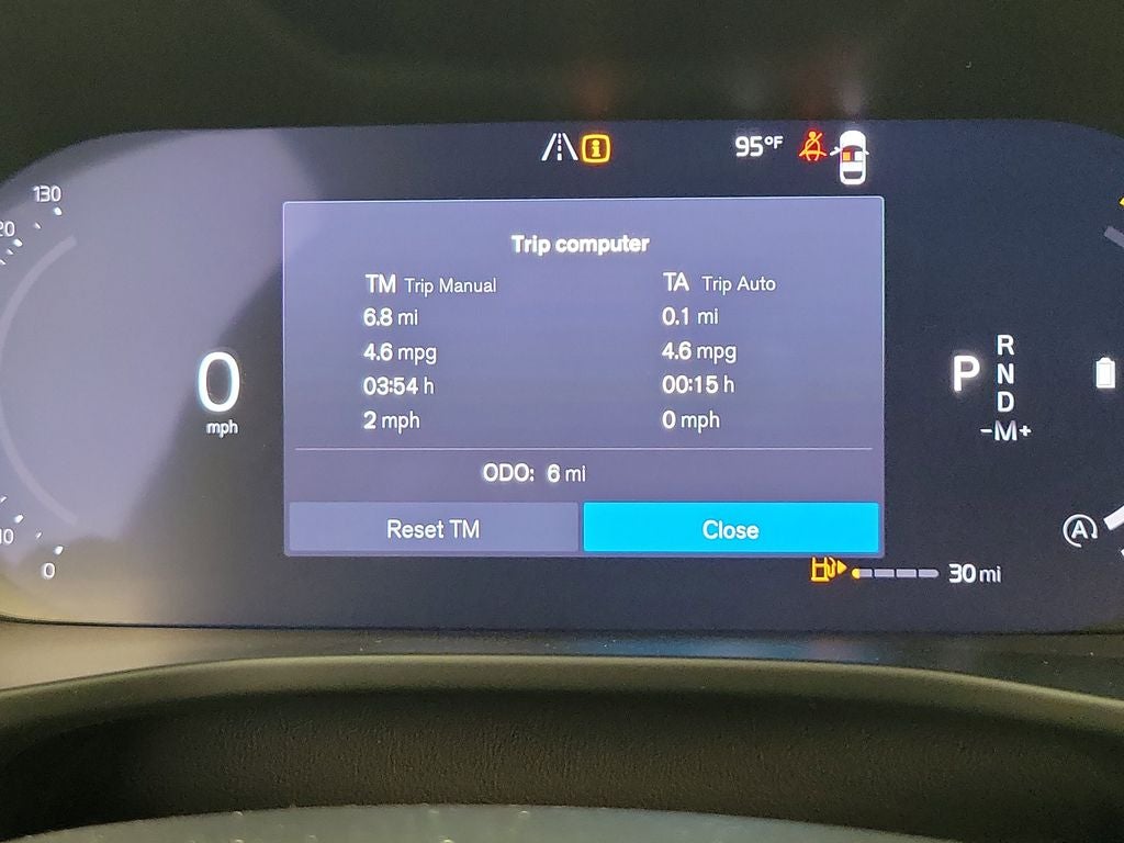 2026 Volvo XC40 B5 Ultra