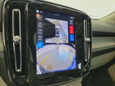 2026 Volvo XC40 B5 Ultra
