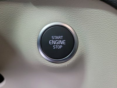 2026 Volvo XC40 B5 Ultra