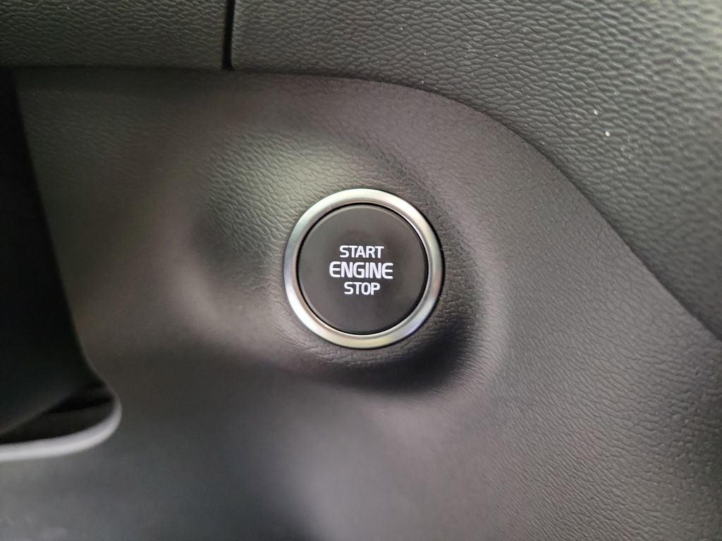 2026 Volvo XC40 B5 Ultra