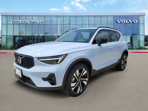 2026 Volvo XC40 B5 Ultra