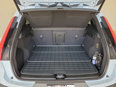 2026 Volvo XC40 B5 Ultra