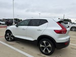 2023 Volvo XC40 B5 Plus Bright Theme