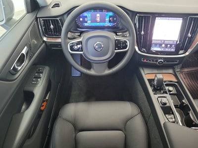 2026 Volvo V60 Cross Country B5 Plus