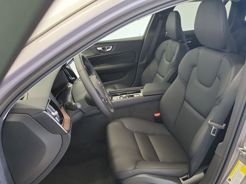 2026 Volvo V60 Cross Country B5 Plus