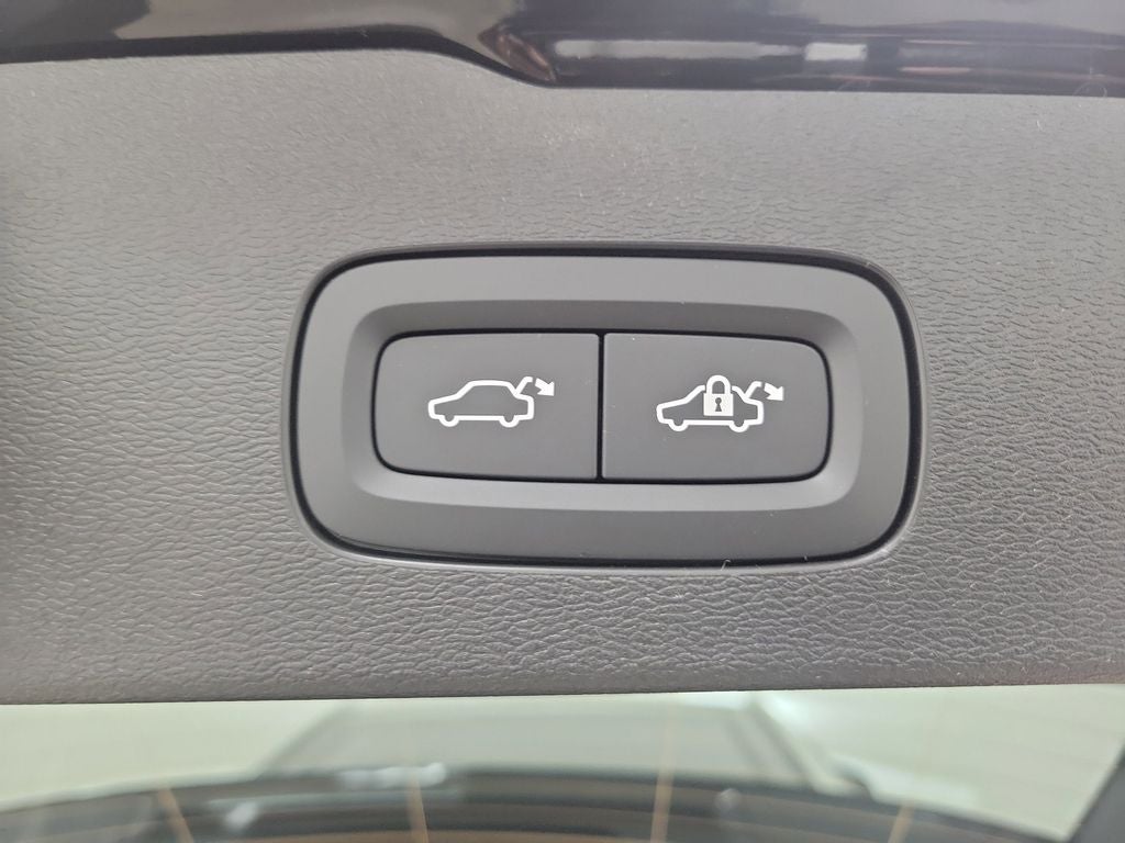 2026 Volvo V60 Cross Country B5 Plus