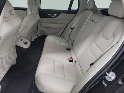 2026 Volvo V60 Cross Country B5 Plus