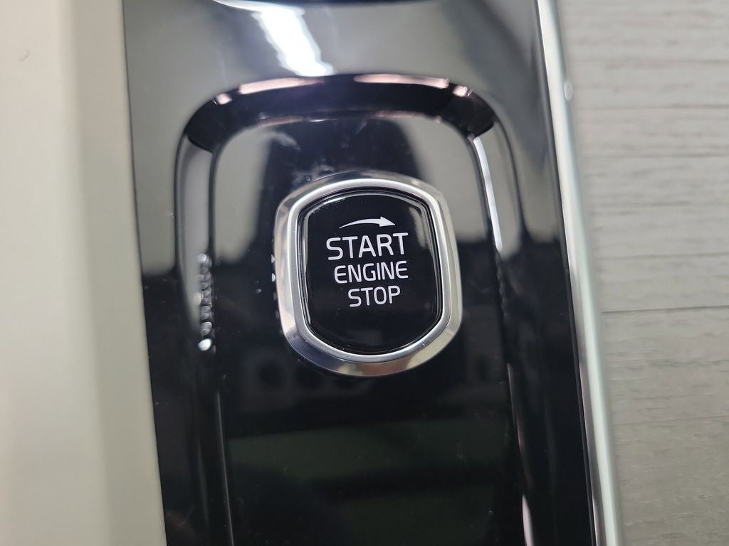 2026 Volvo V60 Cross Country B5 Plus