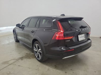 2026 Volvo V60 Cross Country B5 Plus