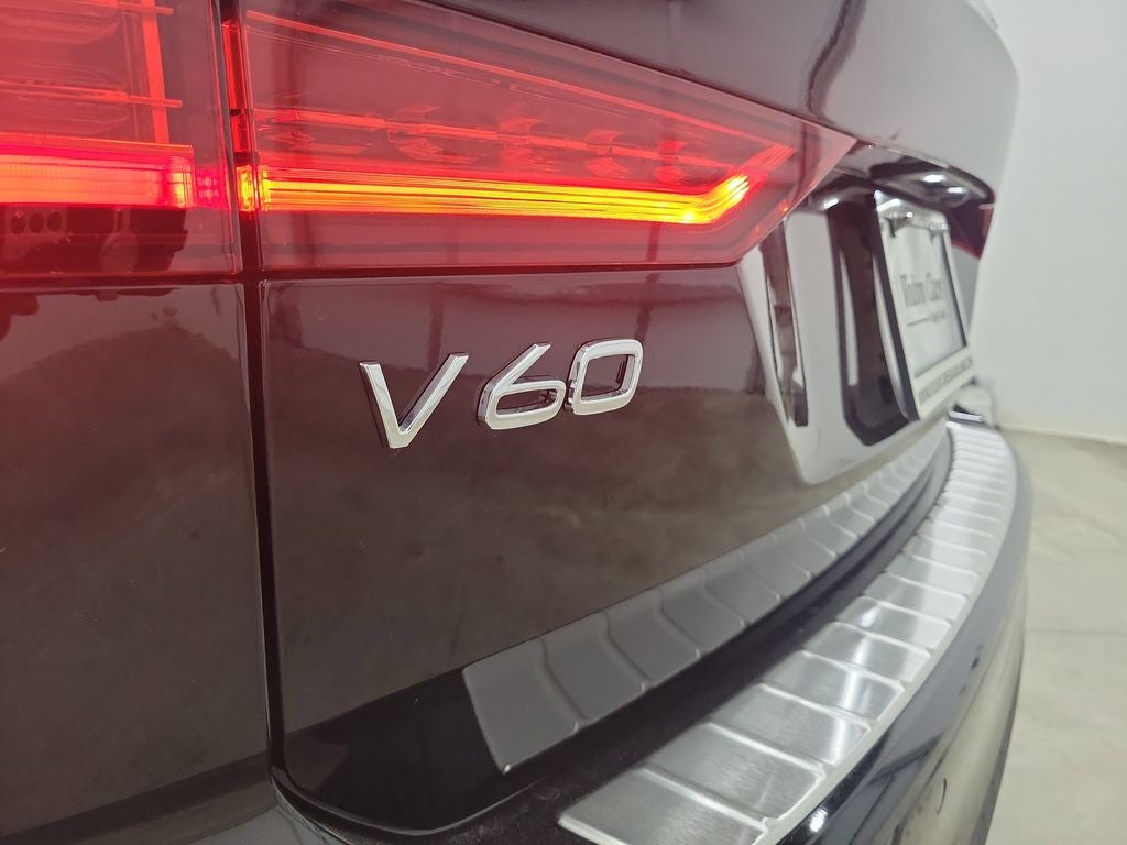 2026 Volvo V60 Cross Country B5 Plus