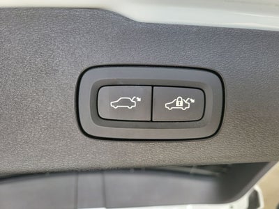 2025 Volvo V60 Cross Country B5 Plus