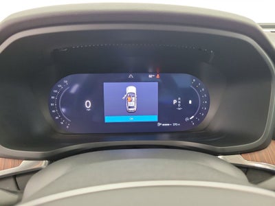 2025 Volvo V60 Cross Country B5 Plus