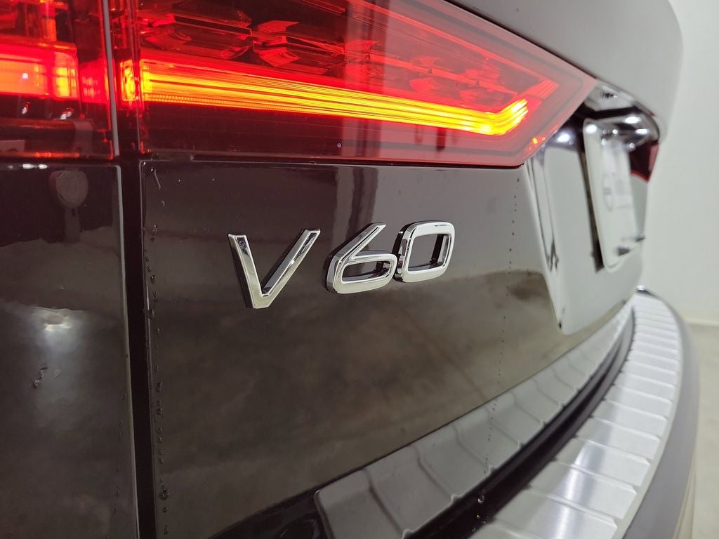 2026 Volvo V60 Cross Country B5 Plus