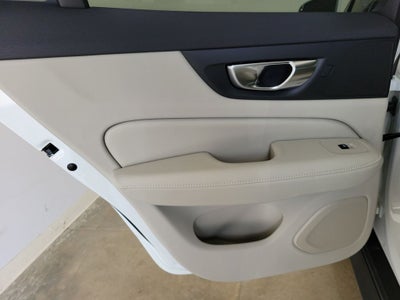 2026 Volvo V60 Cross Country B5 Plus