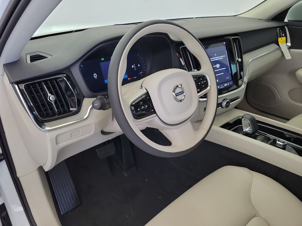 2026 Volvo V60 Cross Country B5 Plus