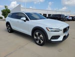 2026 Volvo V60 Cross Country B5 Plus