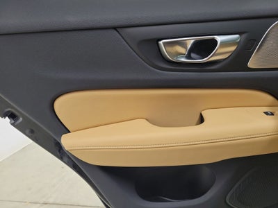 2026 Volvo V60 Cross Country B5 Ultra