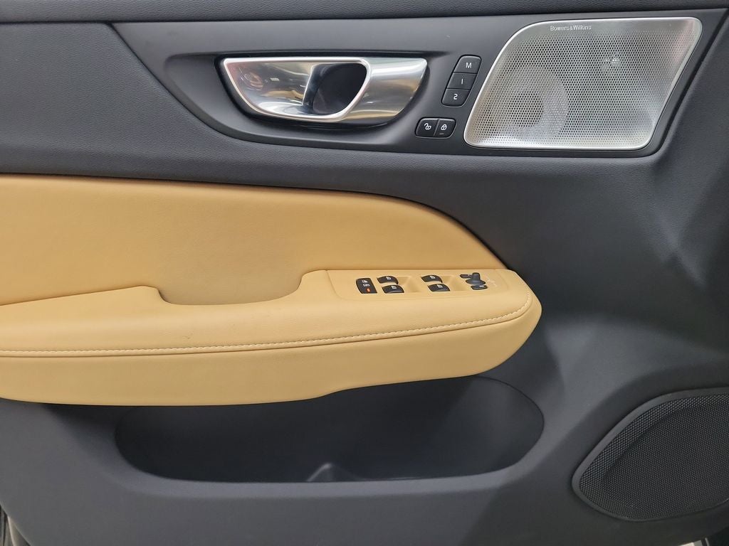 2026 Volvo V60 Cross Country B5 Ultra