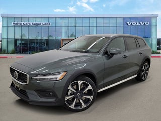 2026 Volvo V60 Cross Country B5 Ultra
