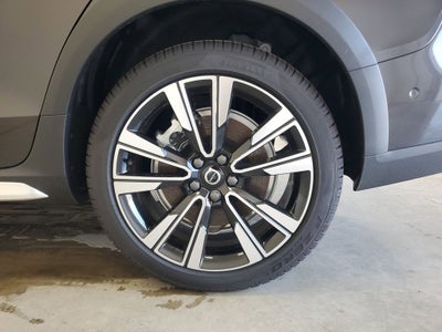 2025 Volvo V60 Cross Country AWD Ultra